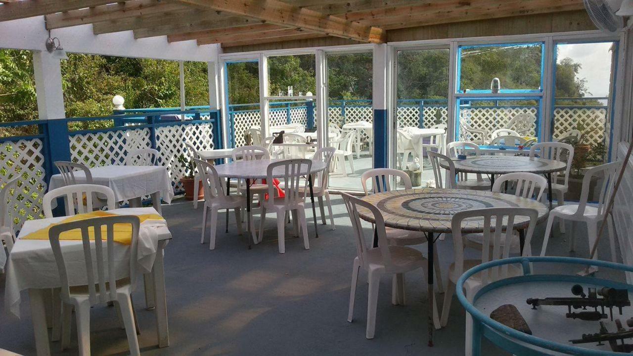 Lollipops Inn The Bottom  ภายนอก รูปภาพ